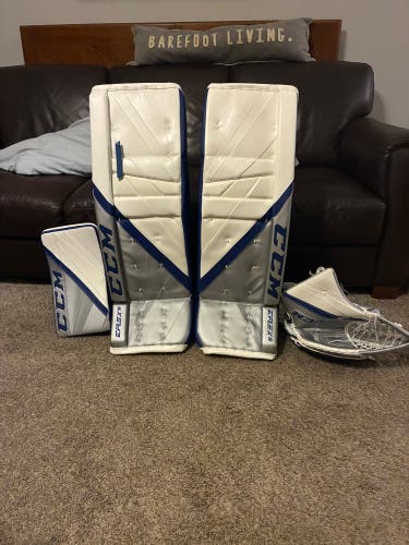 34" CCM EFlex 5 Regular Goalie Full Set (New)