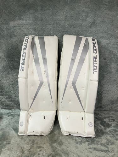 White 26" Intermediate Graf Goalie Leg Pads (Used)