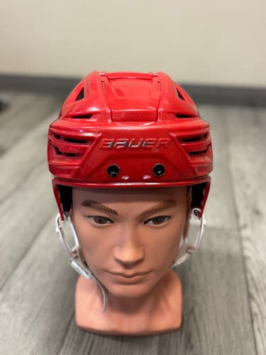 Small Bauer Re-Akt 155 Helmet (Used)