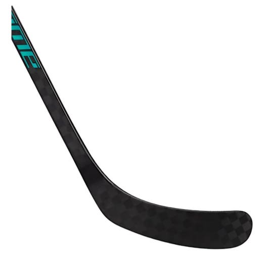 Senior Bauer Supreme F50  Pro Right Handed Hockey Stick P28 77 Flex (New)