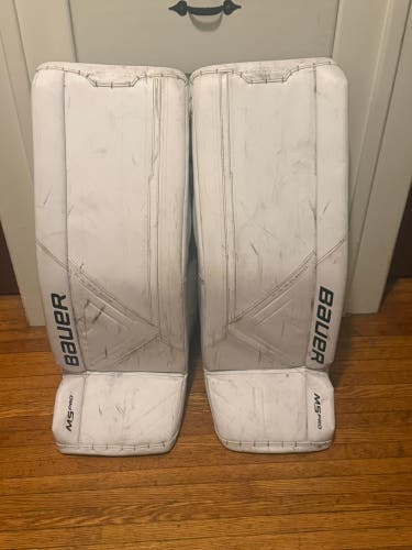 33" Bauer M5 Pro Regular Goalie Full Set (Used)