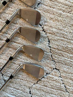 Men's 2025 TaylorMade Qi Max Iron Set Right -Iron Set (8 Clubs) #4 - #9, PW, GW (Used)