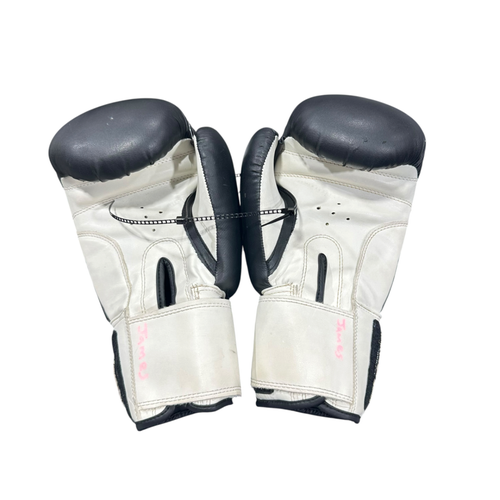 Used RevGear Boxing Gloves Black SM 11375-S000383209