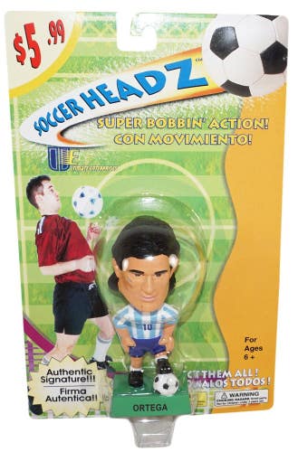 Vintage Ariel Ortega 4" Bobble Toy Figure - Argentina Futbol Soccer Head 2002