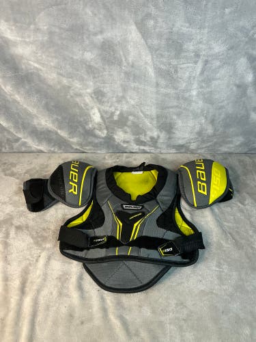 Small Junior Bauer Supreme S150 Shoulder Pads (Used)