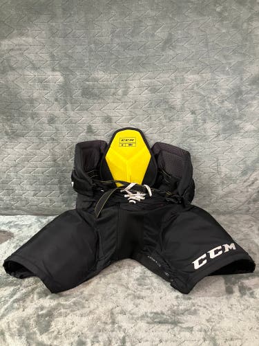Black Senior Small CCM AS1 Hockey Pants (Used)