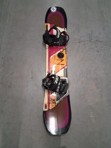 K2 WWW World Wide Weapon 152 Snowboard W/ DLX Union Bindings Sz Womens M-L