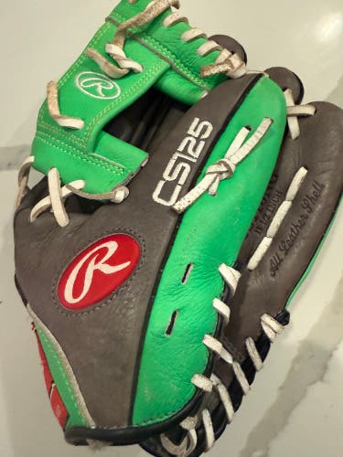 Rawlings RH Baseball Glove 11.5" (Used)