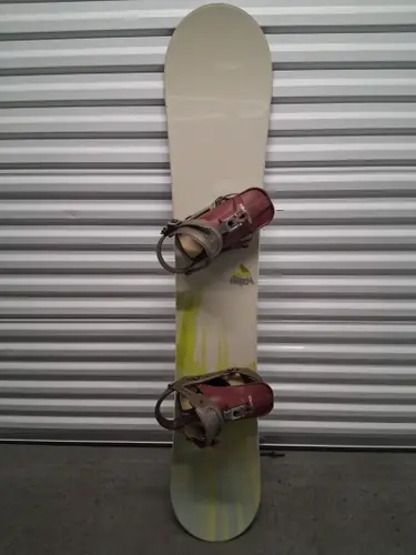 Burton Fifty Seven Omen 152cm Snowboard W/ Burton Custom Bindings