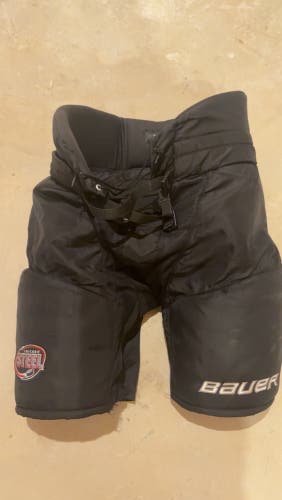 Senior Medium Bauer Custom Pro Hockey Pants (Used)