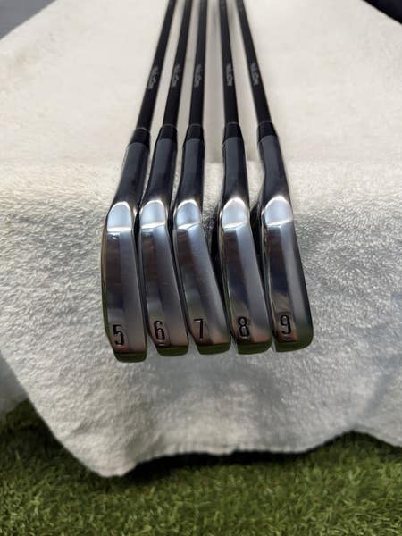 Lefty Srixon Zxi7 Iron Set (5-9) Axiom Velocore 125 X Extra Stiff