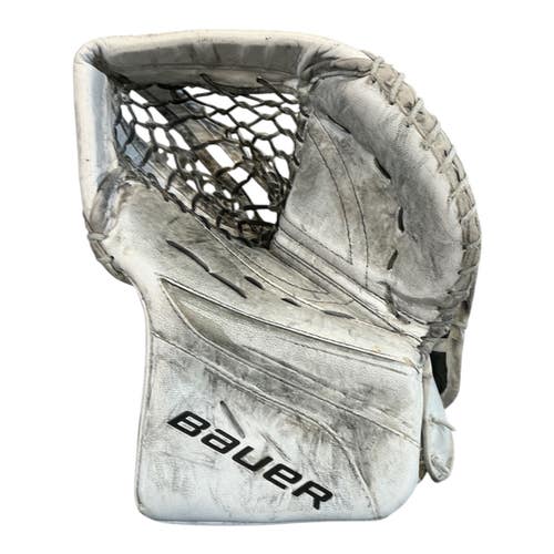 Used Bauer VAPOR X5 PRO Inter Goalie Catcher White 11873-S000239351