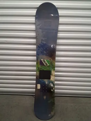 Morrow Lithium 15qcm Twin-Tip All-Mountain Snowboard