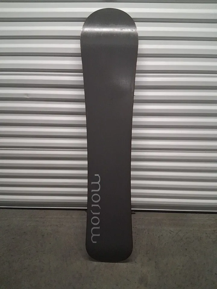 Morrow Lithium 15qcm Twin-Tip All-Mountain Snowboard