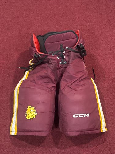 Men's Senior Medium CCM HP45 Hockey Pants Pro Stock Item#MD45M