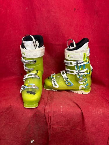 Skis: Rossignol Alltrack 90 W women's ski boots
Size: 25/25.5
Boot Length: 398mm
Width: 10mm
Flex:90