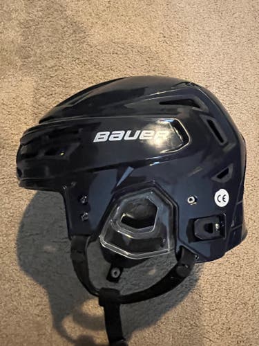 Medium Bauer Re-Akt 150 Helmet
