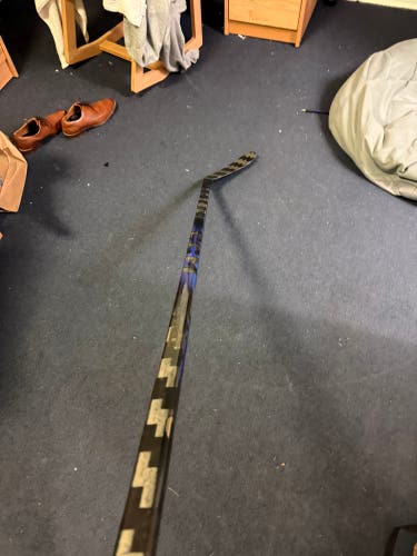 CCM Ribcor Trigger 10 Pro Right Handed Hockey Stick P28+1/4 65 Flex (New)