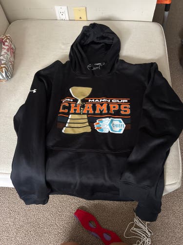 Six nationals chiefs 2023 mann cup championships sweater