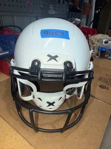 USED XENITH X2E+ ADULT FOOTBALL HELMET - XL - WHITE