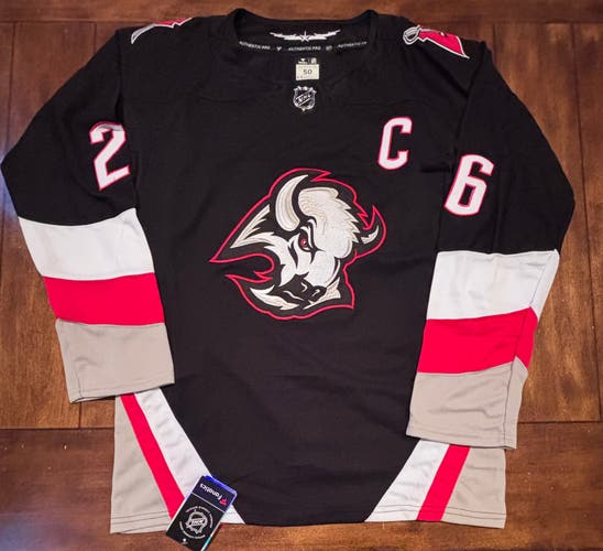 Buffalo Sabres Rasmus Dahlin Black Goathead Jersey Adult Medium (50) NWT