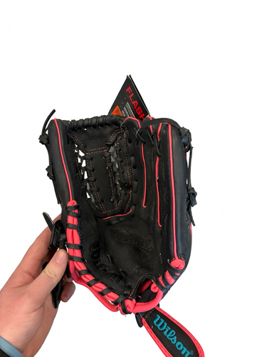 Used Wilson FLASH BB/SB Glove RH Throw Black 12" 11682-S000140470