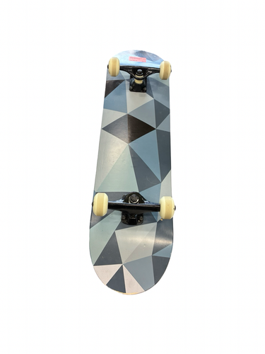 Used WHITE FANG Complete Skateboard Black Regular 11682-S000139122