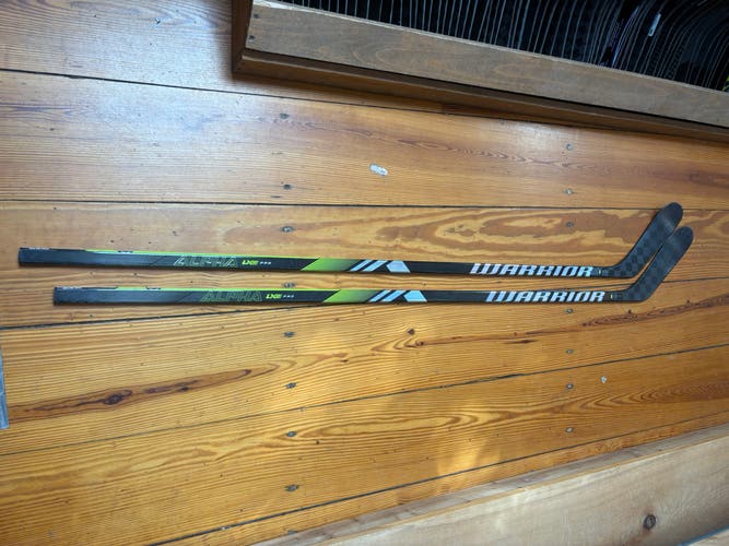 2- PACK Senior Warrior Alpha LX Pro Left Hand Hockey Stick Toe Pattern 85 Flex Pro Stock (New)