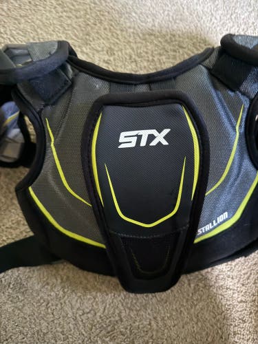 Small Adult STX Stallion 200 Shoulder Pads (Used)
