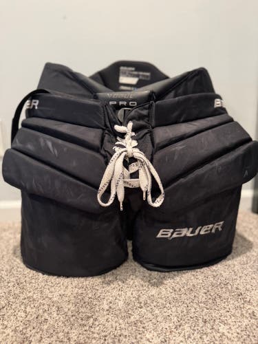 Senior XL 2023 Bauer Pro Hockey Goalie Pants (Used)