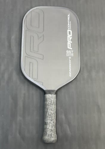 Gearbox Pro Control Elongated Pickleball Paddle