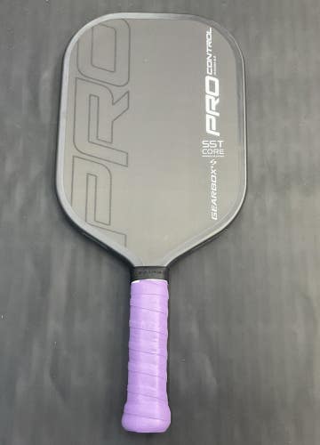 Gearbox Pro Control Elongated Pickleball Paddle