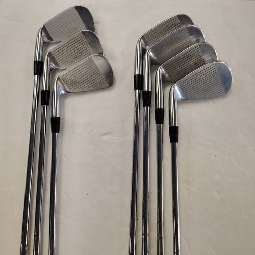 Cobra Cobra 2025 KING Tec Right Handed Iron Set Regular Flex (7 Clubs) #5 - #9, PW, GW (Used)