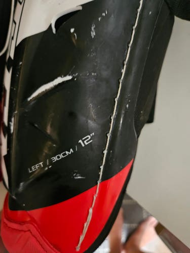 Intermediate CCM JetSpeed FT485 12" Shin Pads (Used)