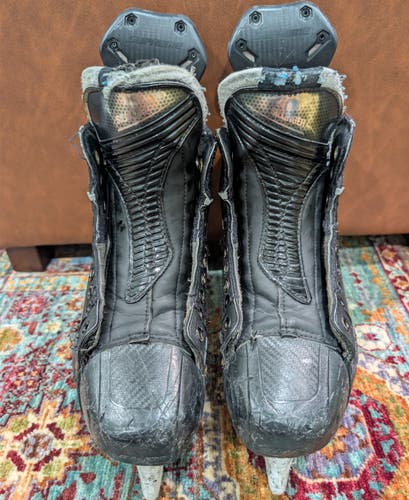 Bauer Supreme Mach Hockey Skates Regular Width Pro Stock 7.5 (Used)