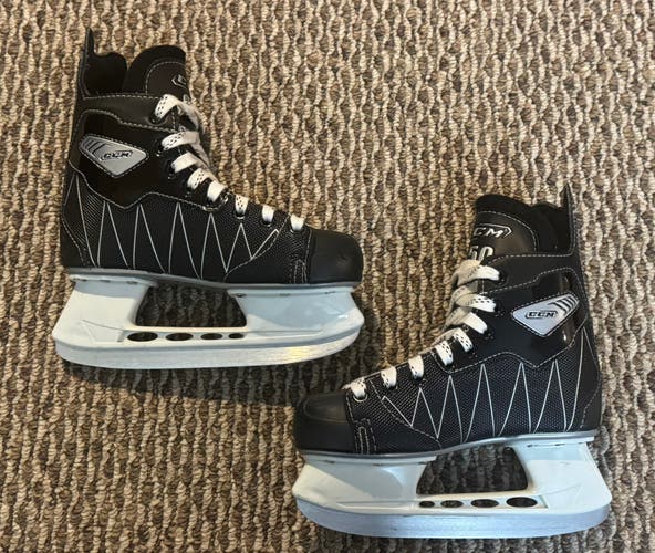 CCM Powerline 650 Ice Hockey Skates Junior sz 1