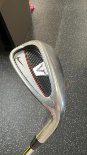 Used Nike VICTORY RED CAVITY BACK Golf Wedge Mens RH Gap/Approach Wedge 11831-S000036012