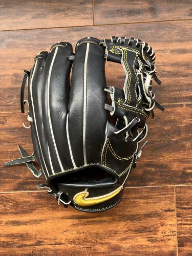 Nike Shado Elite J 11.25 Glove