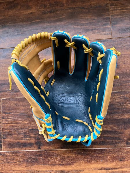 Wilson A2K 1787 11.75 Glove Matt Chapman Pro Issued | SidelineSwap
