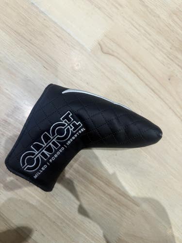 MIZUNO M CRAFT OMOI Blade Putter Golf Headcover