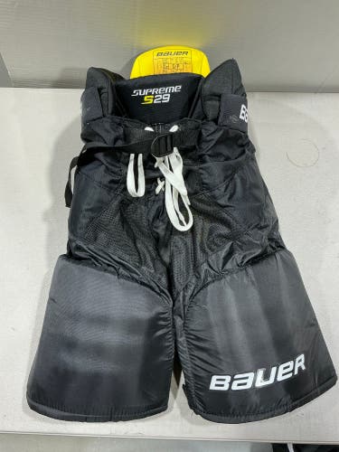 Black Senior Small Bauer Supreme S29 Hockey Pants (Used)