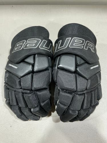 Black Senior Bauer Supreme M3 Gloves 14" (Used)