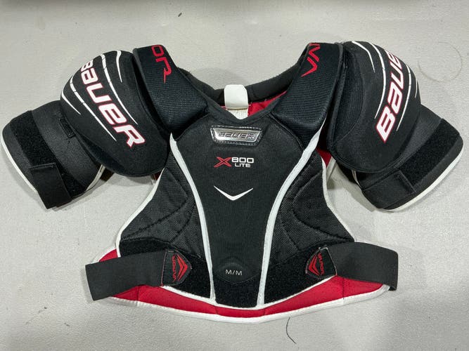Medium Senior Bauer Vapor X800 Lite Shoulder Pads (Used)