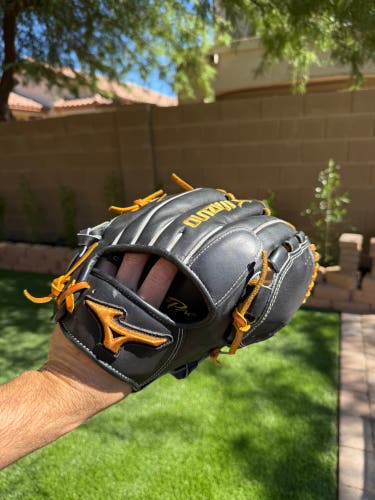 Mizuno Pro 12” RHT pitchers glove black brown solid web Japanese leather baseball