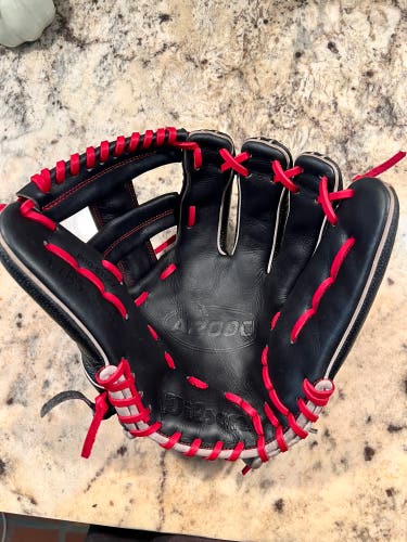 Wilson A2000 1785 RH Infield Baseball Glove 11.75" (Used)