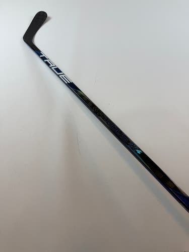 True HZRDUS 9X4 90 Flex P92 RH Pro Stock Hockey Stick (New)