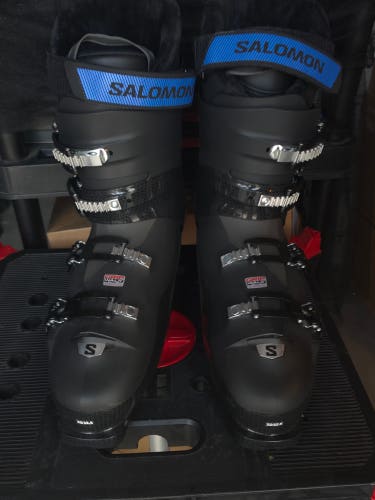 NEW - Salomon S Pro 70 W Ski Boots - Soft Flex - Mondo 32/32.5