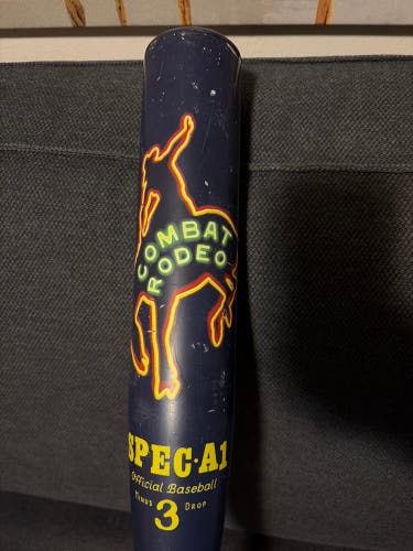 2026 Combat MFG Spec A1 Alloy BBCOR Certified Bat (-3) 29 oz 32" (Used)