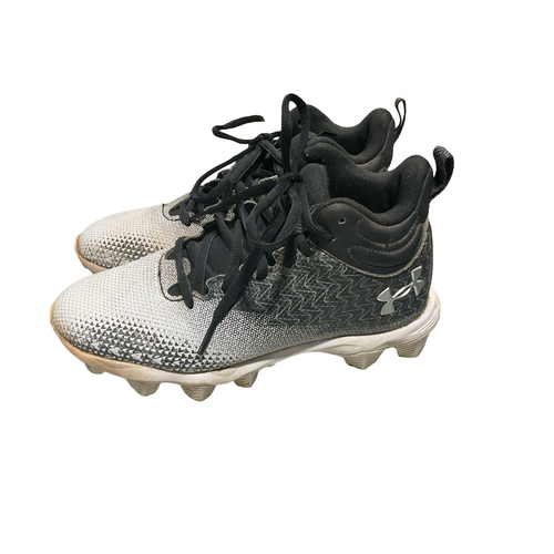 Used Under Armour CLEATS BB/SB Cleats Black Junior 01 11834-S000058056