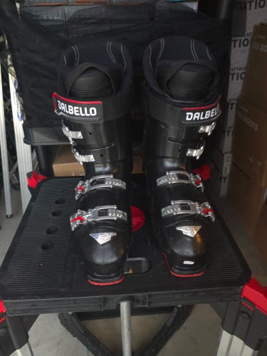 USED - Dalbello Veloce Max 75 Ski Boots - Soft Flex - Mondo 31/31.5